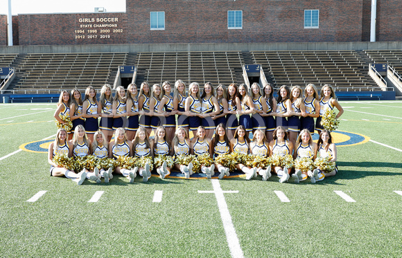 00900Varsity Cheer 041325